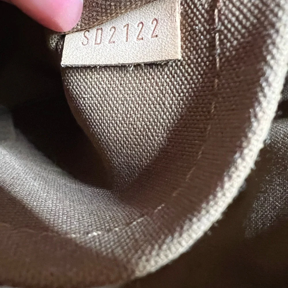 LOUIS VUITTON Monogram Tivoli PM